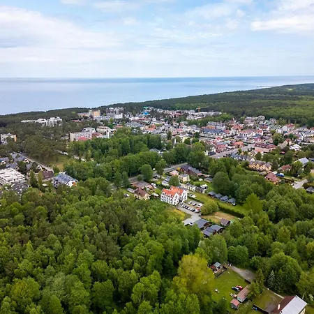 Rossa - Letniskowe Lodge *