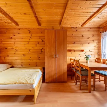 Rossa - Letniskowe Lodge *