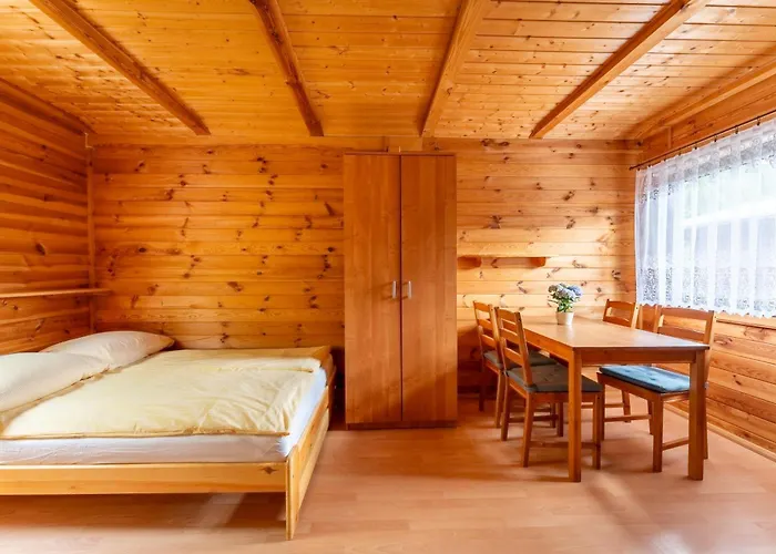 Rossa - Letniskowe 山林小屋 *